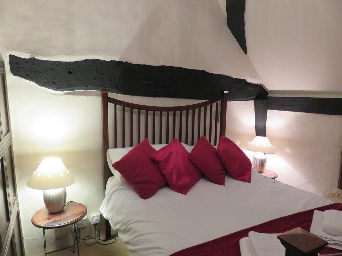 The Fleece Inn Bretforton ภายนอก รูปภาพ